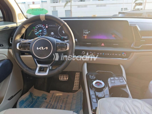 Kia Sportage 2024 Gray Automatic Used for Sale in Cairo - 7