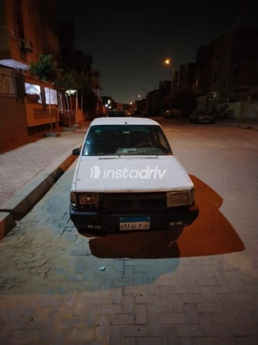 فيات شاهين 2005 أبيض يدوي مستعملة للبيع في 6 أكتوبر - 2