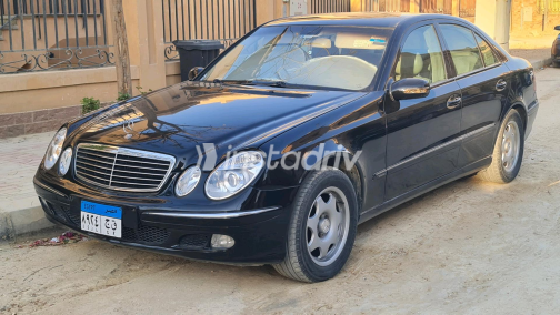 Mercedes E 240 2003 Black Automatic Used for Sale in Giza - 1
