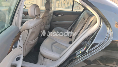 Mercedes E 240 2003 Black Automatic Used for Sale in Giza - 3