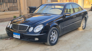 مرسيدس E 240 2003 أسود أوتوماتيك مستعملة للبيع في الجيزة