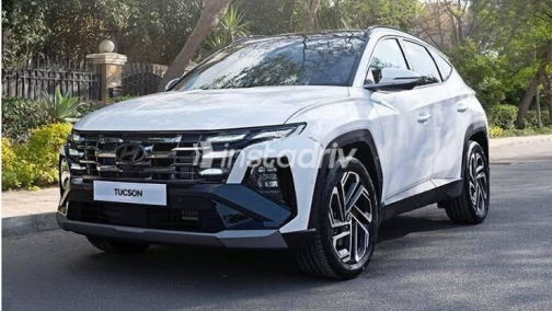 Hyundai Tucson 2026 White Automatic Used for Sale in El Wadi El Gedid - 1