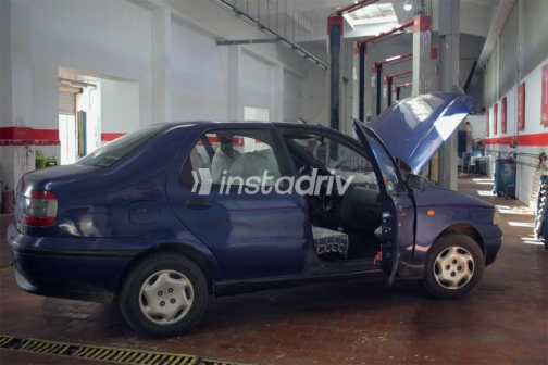 فيات سينا 2000 أزرق يدوي مستعملة للبيع في الإسكندرية - 3