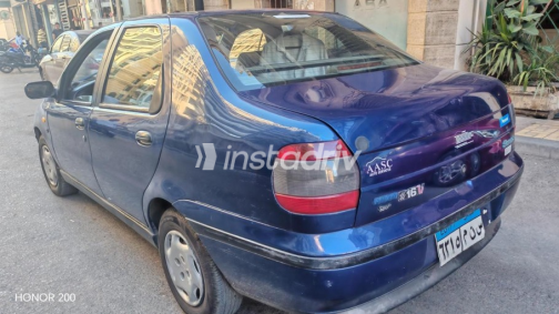 فيات سينا 2000 أزرق يدوي مستعملة للبيع في الإسكندرية - 6