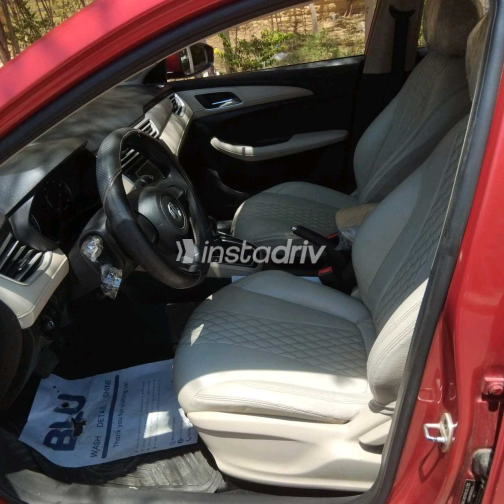ام جى 5 2021 أحمر CVT مستعملة للبيع في الجيزة - 5