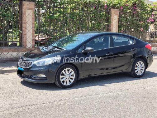 Kia Cerato 2014 Black Automatic Used for Sale in Greater Cairo ( Cairo + Giza) - 7