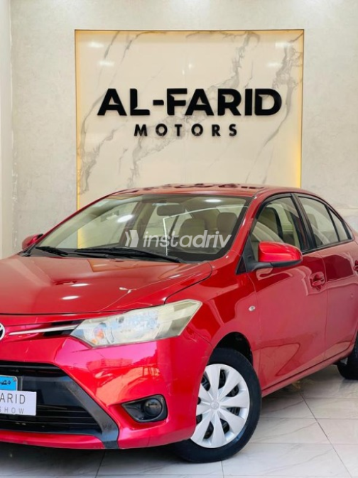 Toyota Yaris 2015 Red Automatic Used for Sale in Greater Cairo ( Cairo + Giza) - 2