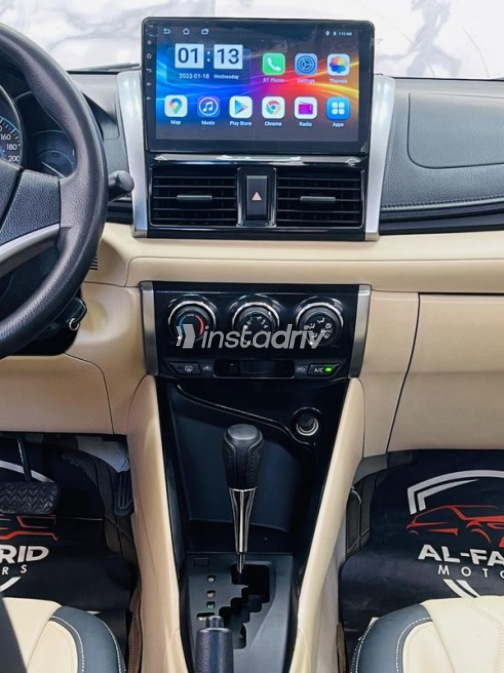 Toyota Yaris 2015 Red Automatic Used for Sale in Greater Cairo ( Cairo + Giza) - 10