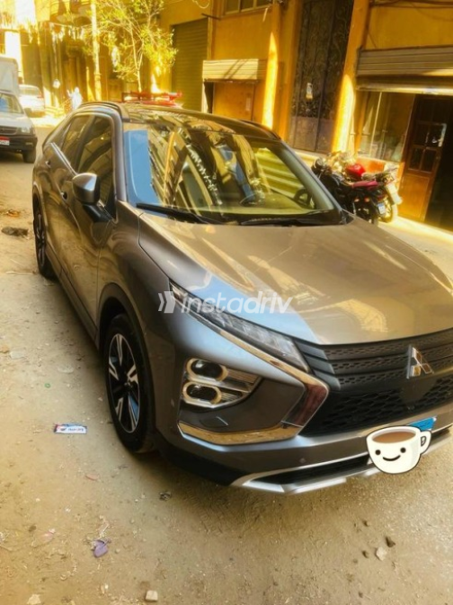 Mitsubishi Eclipse Cross 2025 White Automatic Used for Sale in Greater Cairo ( Cairo + Giza) - 1