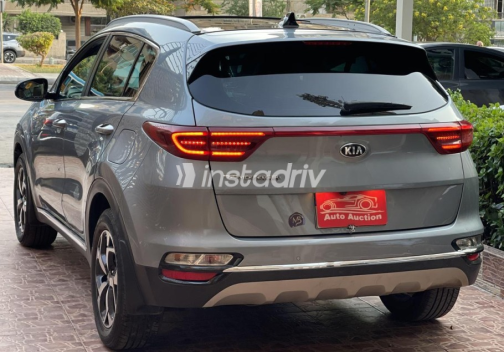 Kia Sportage 2020 Gray Automatic Used for Sale in Cairo - 5