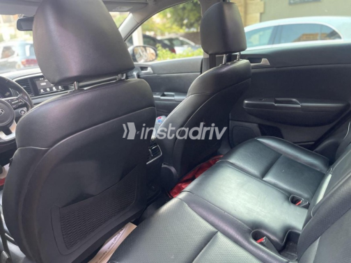 Kia Sportage 2020 Gray Automatic Used for Sale in Cairo - 8