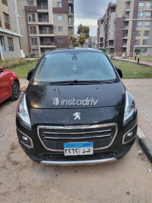 Peugeot 3008 2015 Black Automatic Used for Sale in Giza - 2