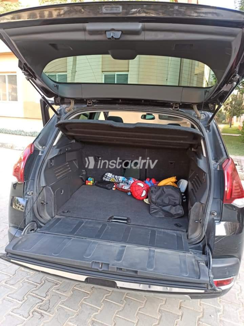 Peugeot 3008 2015 Black Automatic Used for Sale in Giza - 3