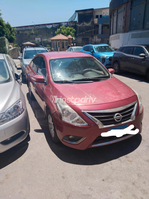 Nissan Sunny 2022 Red Automatic Used for Sale in Giza - 2