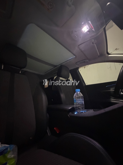 Peugeot 3008 2022 White Automatic Used for Sale in Giza - 6