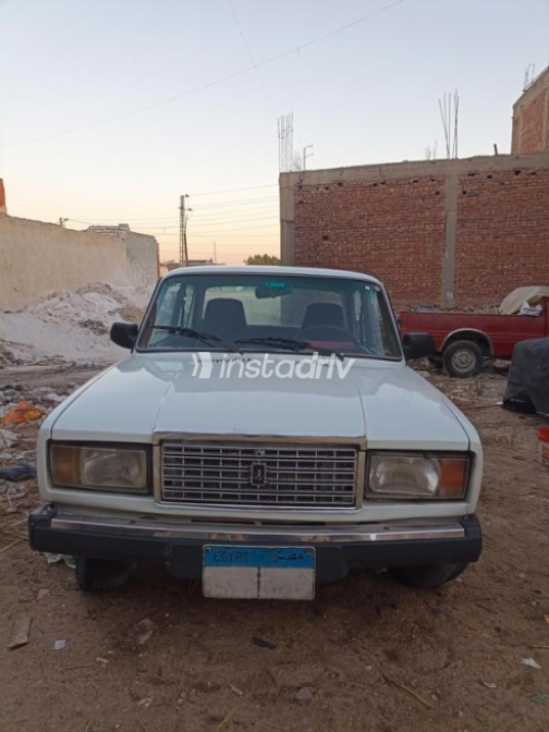 لادا 2107 2006 أبيض يدوي مستعملة للبيع في البحيرة - 5