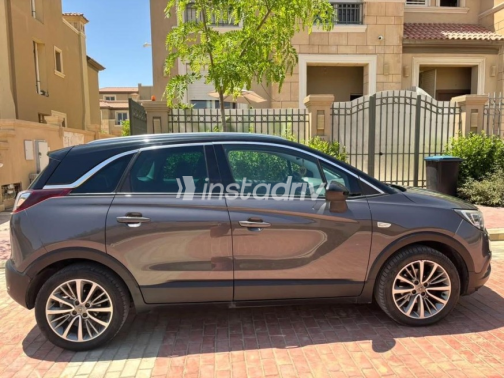 Opel Crossland 2020 White Automatic Used for Sale in Greater Cairo ( Cairo + Giza) - 2