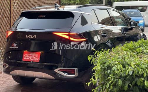 Kia Sportage 2024 Black Automatic Used for Sale in Cairo - 2