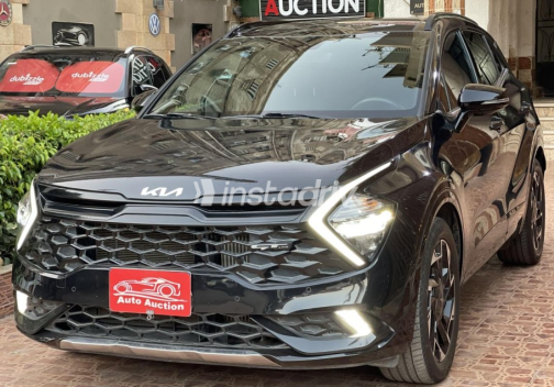Kia Sportage 2024 Black Automatic Used for Sale in Cairo - 3
