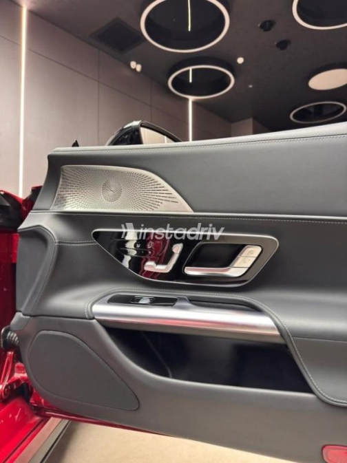 Mercedes SL Class 2024 Red Automatic Used for Sale in Cairo - 6