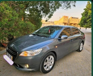 بيجو 301 2015 رمادي أوتوماتيك مستعملة للبيع في العاشر من رمضان