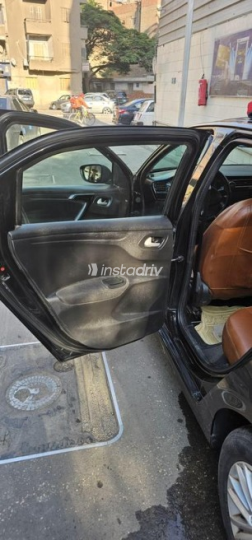 Peugeot 301 2020 White Automatic Used for Sale in Greater Cairo ( Cairo + Giza) - 4