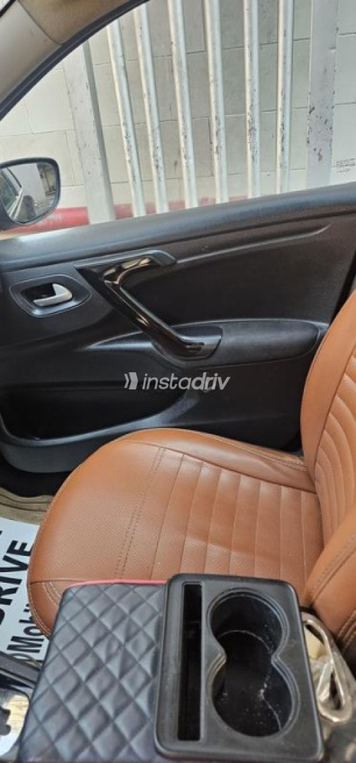 Peugeot 301 2020 White Automatic Used for Sale in Greater Cairo ( Cairo + Giza) - 10