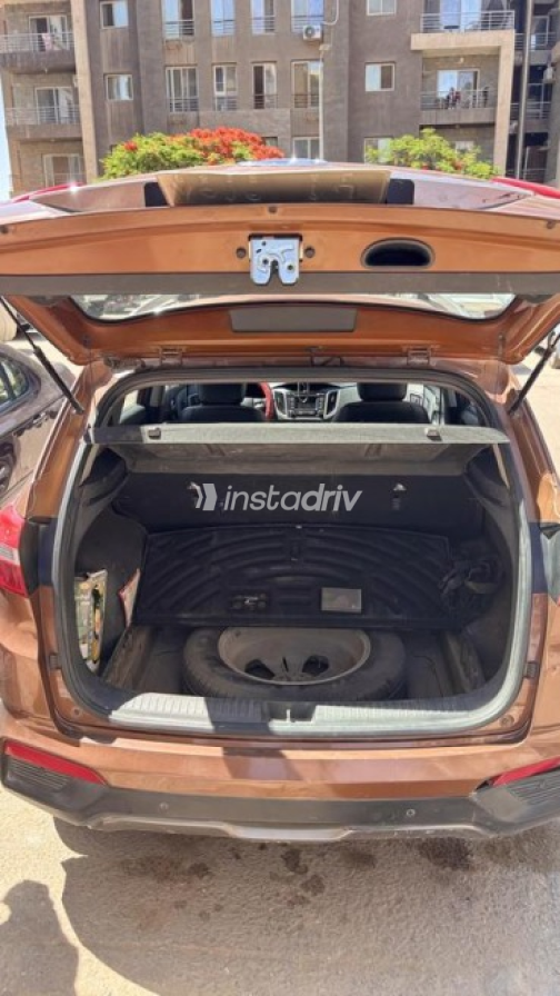 Hyundai Creta 2017 White Automatic Used for Sale in Greater Cairo ( Cairo + Giza) - 5