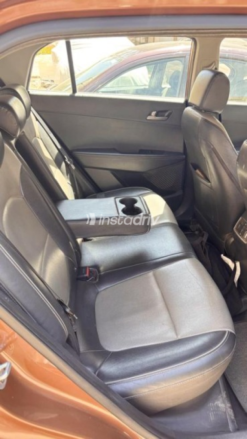 Hyundai Creta 2017 White Automatic Used for Sale in Greater Cairo ( Cairo + Giza) - 9