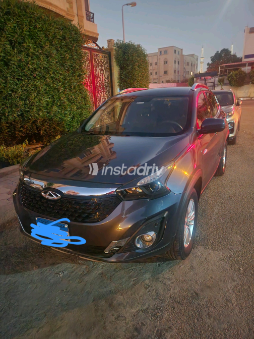 شيرى تيجو 7 2025 رمادي أوتوماتيك مستعملة للبيع في القاهرة - 6