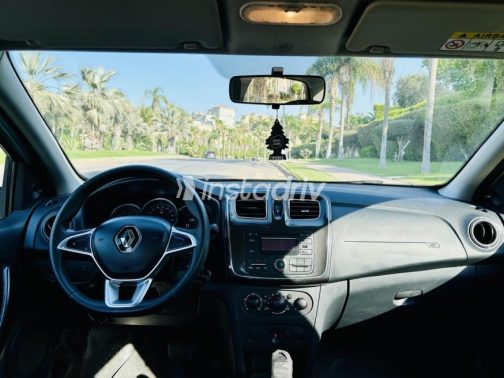 Renault Logan 2018 White Automatic Used for Sale in Greater Cairo ( Cairo + Giza) - 8