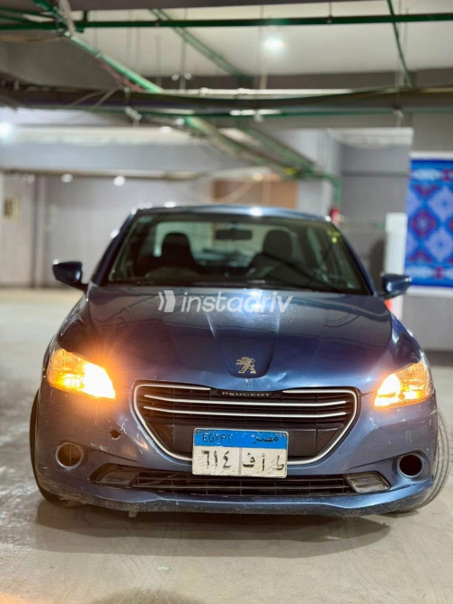 Peugeot 301 2014 Blue Automatic Used for Sale in Nasr city - 8