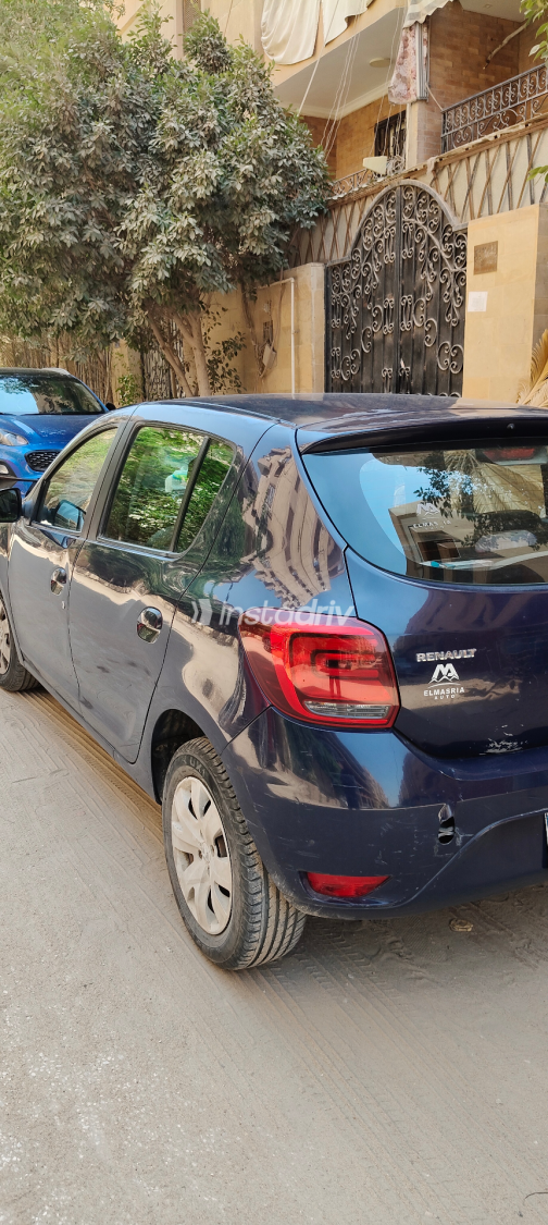 رينو سانديرو 2019 أبيض أوتوماتيك مستعملة للبيع في الهرم - 8