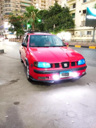 سيات ابيزا 2000 أحمر يدوي مستعملة للبيع في القاهرة الكبرى ( القاهرة - الجيزة)