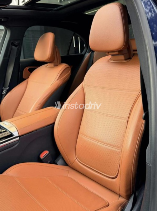 Mercedes C 180 2023 Dark Blue Automatic Used for Sale in Cairo - 2