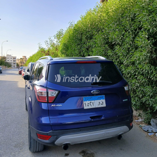 فورد كوجا 2017 أزرق أوتوماتيك مستعملة للبيع في الجيزة - 1