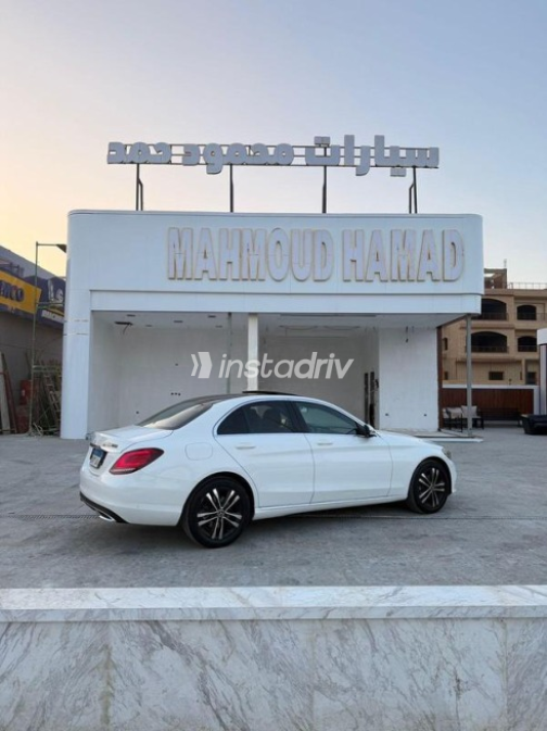 Mercedes C 200 2019 White Automatic Used for Sale in Sheikh Zayed City - 1