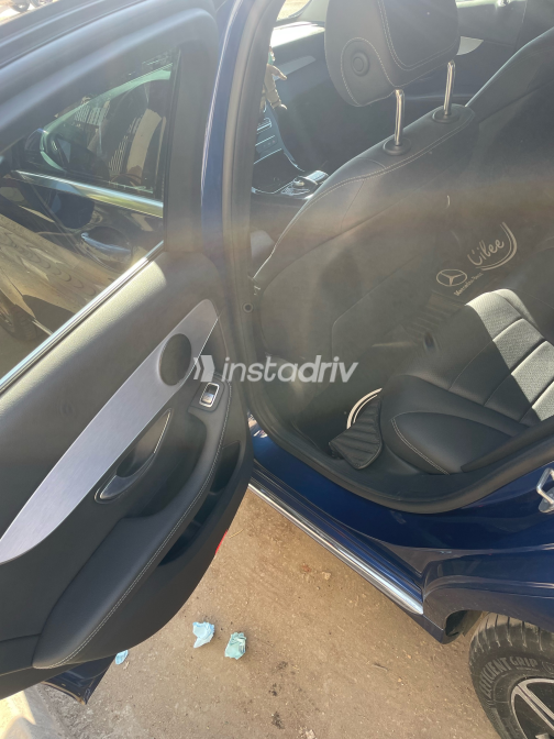 مرسيدس C 180 2020 أزرق أوتوماتيك مستعملة للبيع في المنصورة - 8