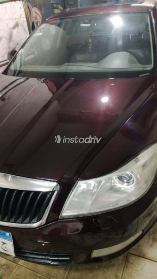 سكودا فانتازيا 2012 أحمر غامق أوتوماتيك مستعملة للبيع في القاهرة الكبرى ( القاهرة - الجيزة) - 5