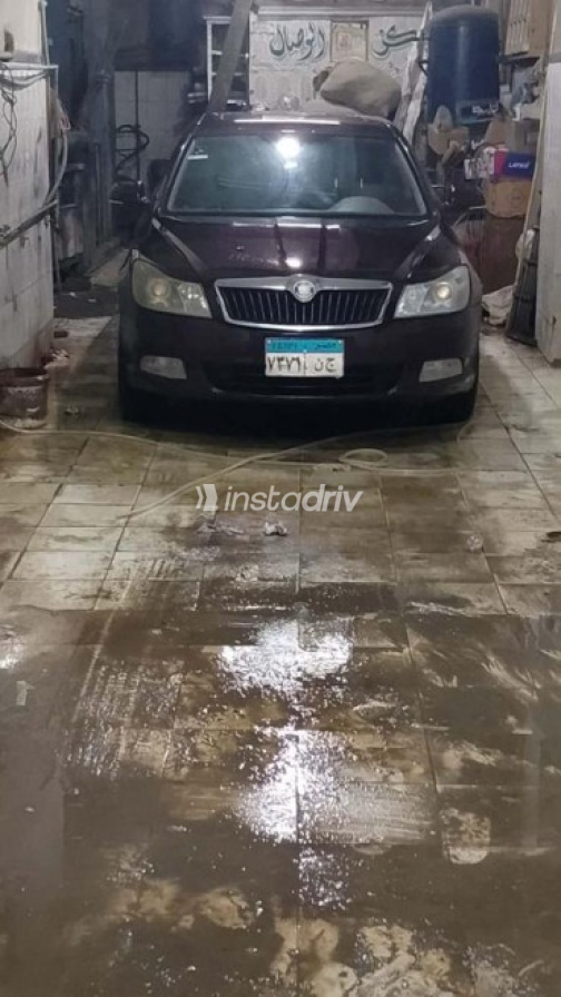 سكودا فانتازيا 2012 أحمر غامق أوتوماتيك مستعملة للبيع في القاهرة الكبرى ( القاهرة - الجيزة) - 7