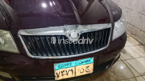 سكودا فانتازيا 2012 أحمر غامق أوتوماتيك مستعملة للبيع في القاهرة الكبرى ( القاهرة - الجيزة) - 8