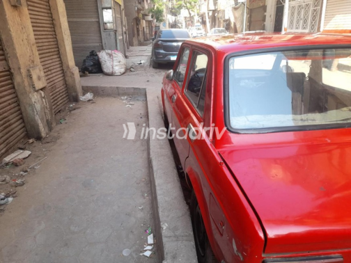 فيات 1100 1986 أحمر يدوي مستعملة للبيع في الجيزة - 2