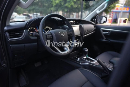 Toyota Fortuner 2026 Gray Automatic Used for Sale in Nasr city - 5