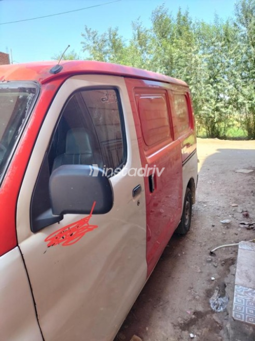 دايهاتسو جران ماكس 2013 أبيض يدوي مستعملة للبيع في الجيزة - 10