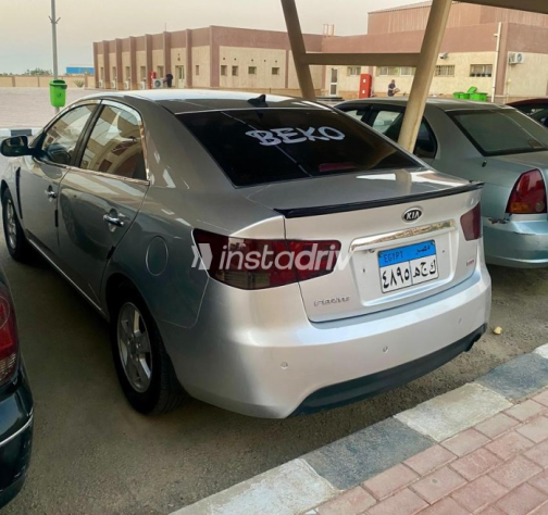 Kia Forte 2012 Silver Automatic Used for Sale in Cairo - 4