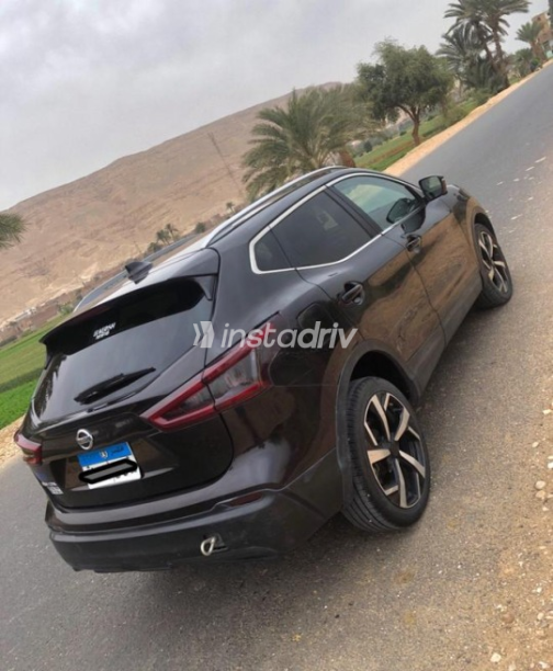 نيسان قشقاي 2019 باذنجاني أوتوماتيك مستعملة للبيع في سوهاج - 5