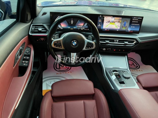BMW 320 2024 Dark Blue Automatic Used for Sale in Cairo - 5