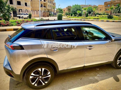 Peugeot 2008 2021 Silver Automatic Used for Sale in Cairo - 2