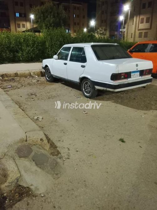 فيات دوجان 1995 أبيض يدوي مستعملة للبيع في الزقازيق - 3