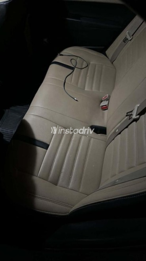 Toyota Corolla 2016 Silver Automatic Used for Sale in Faqous - 4
